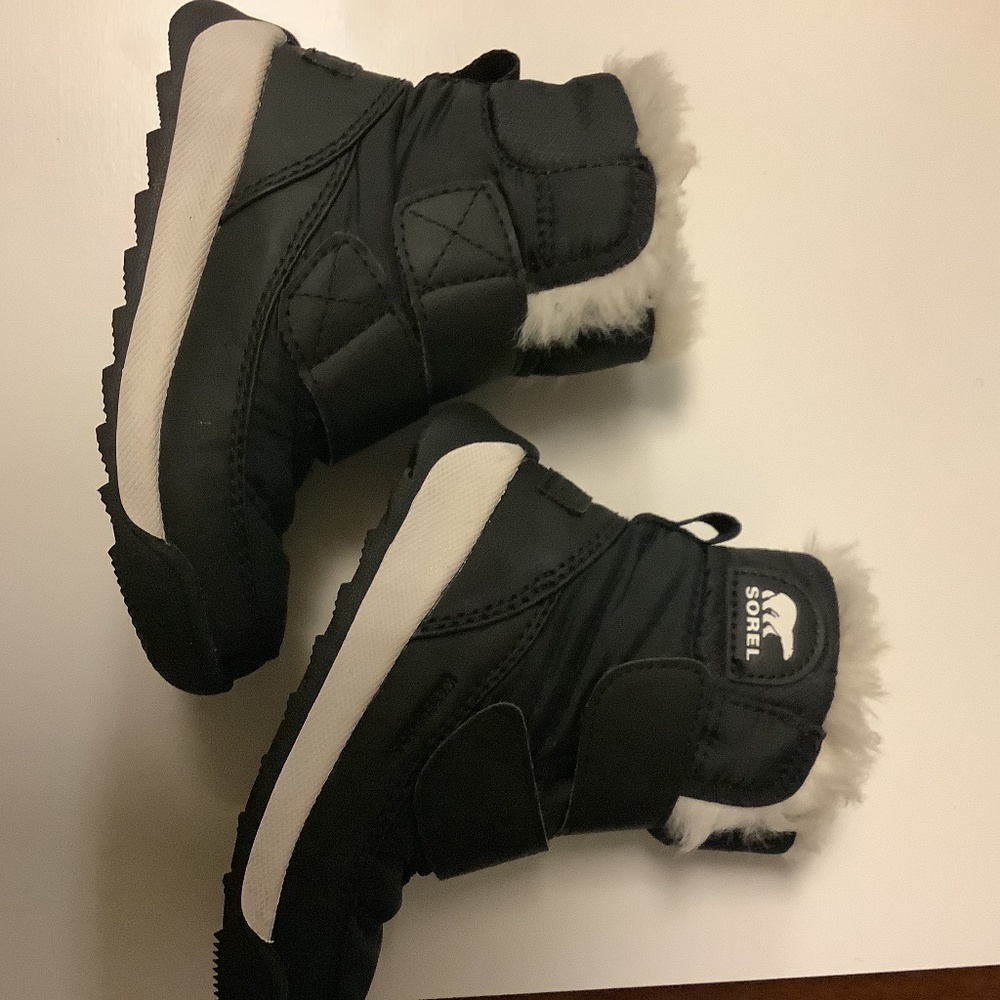 Sorel toddler boots